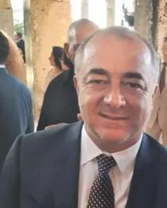 بالصور: زفاف نائب تغييري