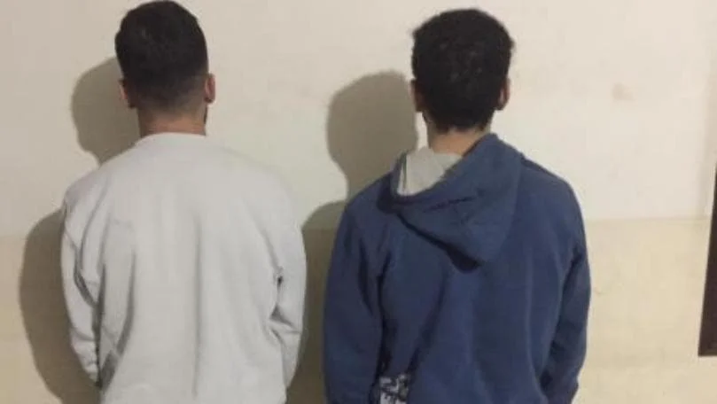 سرقا الكنيسة