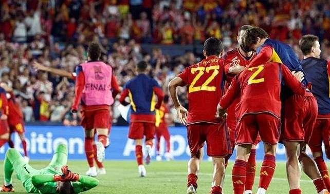 منتخب إسبانيا يتوّج ببطولة دوري الأمم الأوروبية