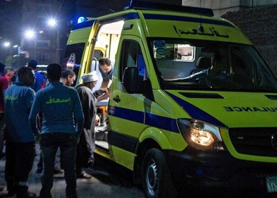 انهيار مروع لمبنى في مصر