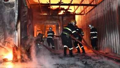 حريق طريق المطار لا ينطفئ… و"الإطفاء" يشكو نقص أجهزة التنفس