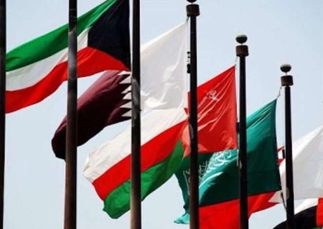 تحذيرات السفارات: ضغط رئاسيّ أم تهديد أمنيّ؟