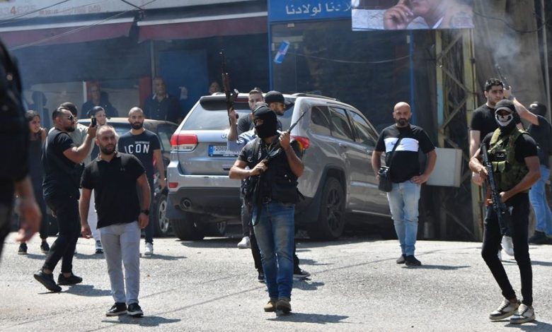 شاحنة الكحالة... واحدة من 4 عبروا!