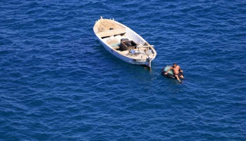 بحر الناقورة إلى لائحة التلوّث قريباً؟