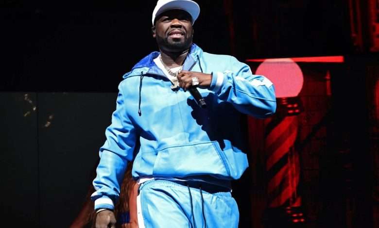 خلال حفل 50 سنت... أم تلد ابنتها