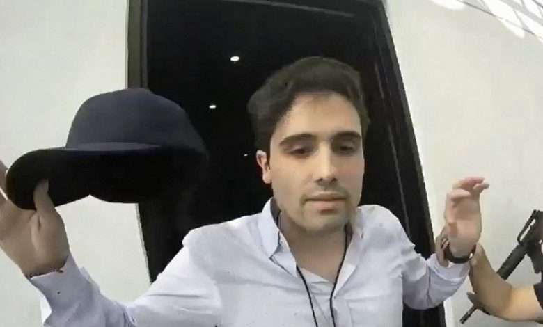 المكسيك تسلّم الولايات المتحدة "الفأر"... أحد أبناء بارون المخدّرات "إل تشابو"