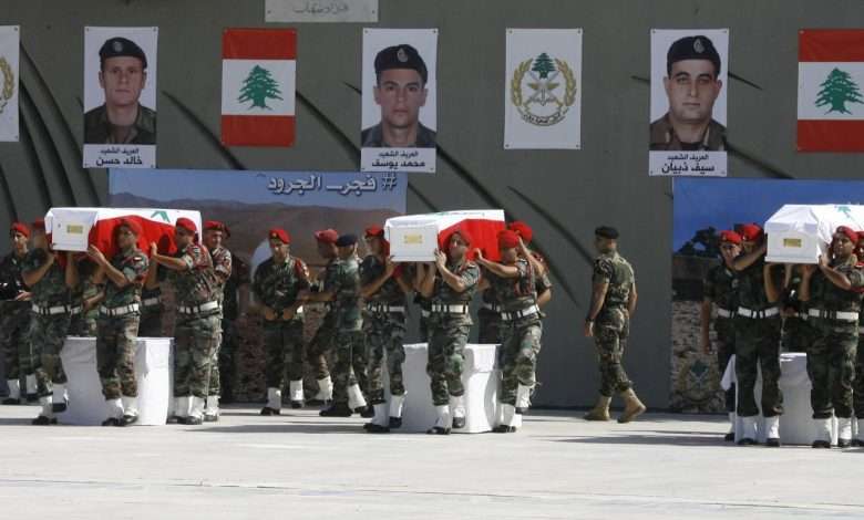 لبنان يودع جنوده العشرة الذين خطفوا وقتلوا على يدّ داعش
