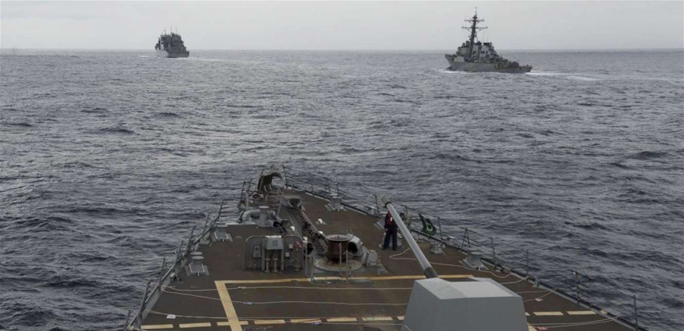 سفينة مهجورة تشعل توتراً عسكرياً بين دولتين.. هذا ما حدث بالتفاصيل!