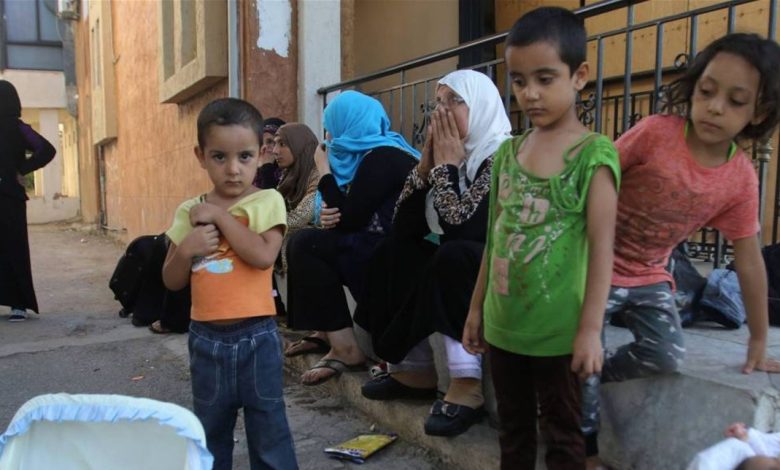 أحداث مخيم عين الحلوة لم تنته بعد.. وملف عودة النازحين اليه ضاغط!