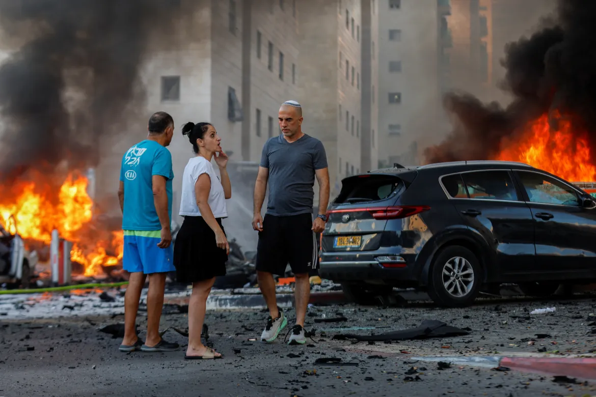 "طوفان الأقصى": أكثر من 700 قتيل إسرائيلي والمعركة تشتدّ