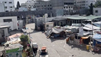عدوان غزة: الإحتلال يخلي مجمع الشفاء