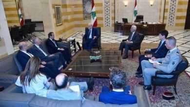 وزير الجيوش الفرنسي يجول على المسؤولين