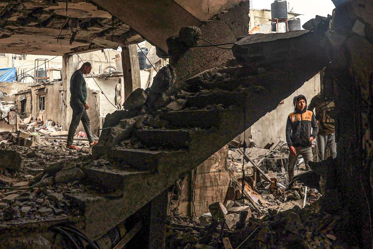 إسرائيل تواصل قـ.ـصـ.ـفها جنوب غـ.ـزة... وأمراض فتاكة تلاحق النازحين