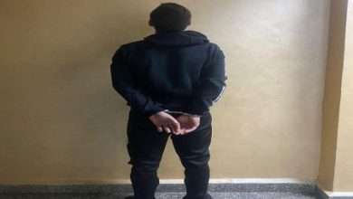 اقتحموا منزلاً وكبّلوا العاملات