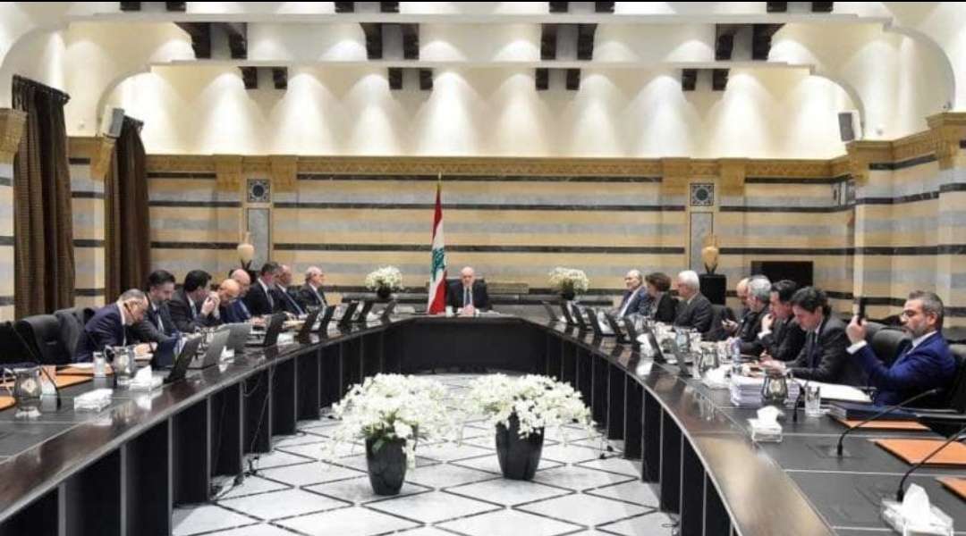 في ردّ الحكومة لثلاثة قوانين... إليكم ما يقره الدستور