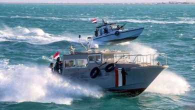 صـ. ـاروخ يُصيب سفينة مملوكة أميركياً قبالة سواحل اليمن... إليكم التفاصيل