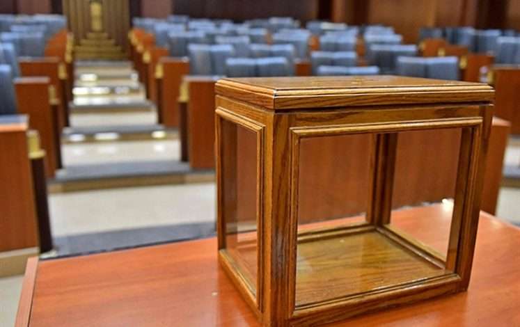 مخاوف من فشل اللقاء التشاوري: انقساماتٌ داخليةٌ وخارجيةٌ تُعيق انتخاب الرئيس