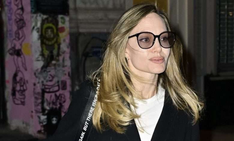 فيفيان ابنة أنجلينا جولي وبراد بيت تختار والدتها على والدها.. وهذا ما فعلته