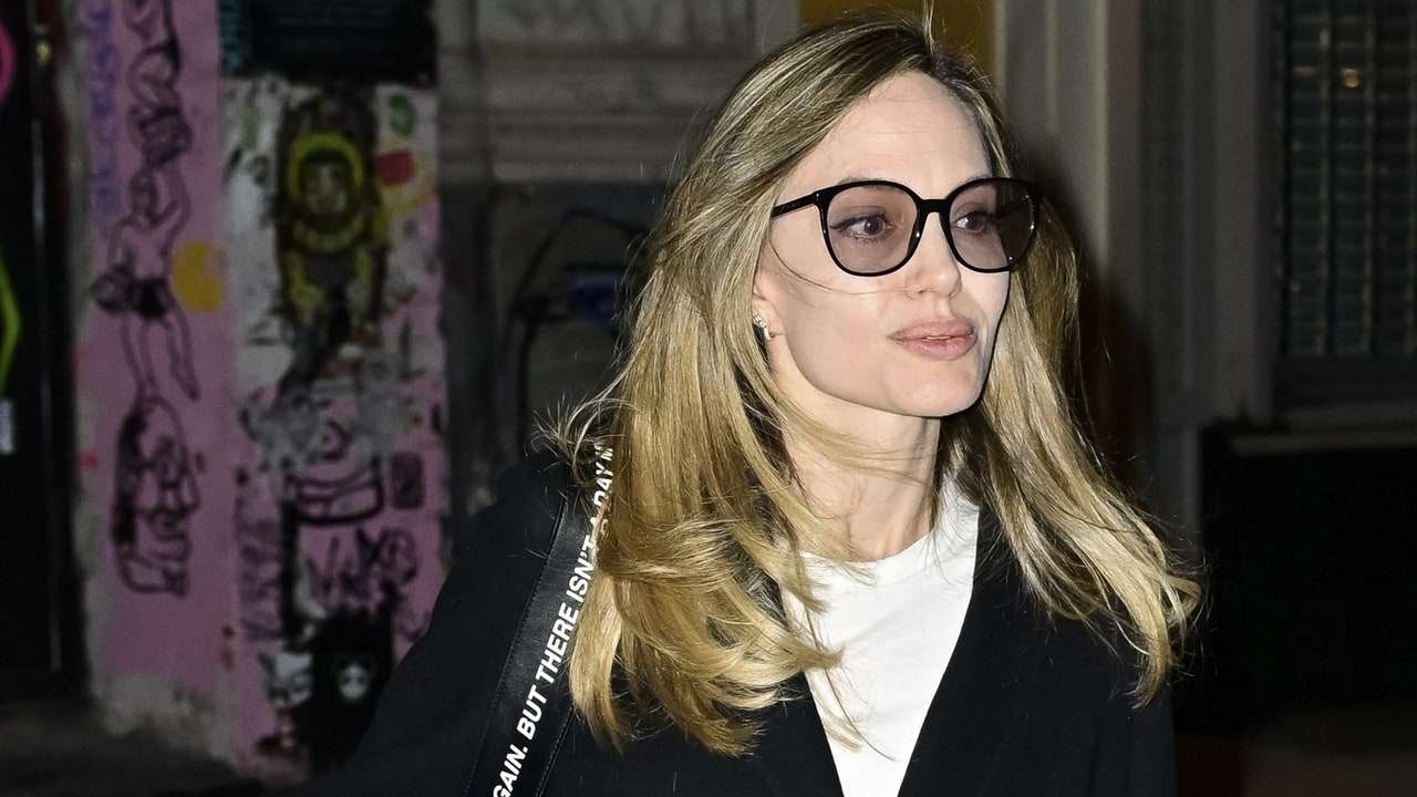 فيفيان ابنة أنجلينا جولي وبراد بيت تختار والدتها على والدها.. وهذا ما فعلته