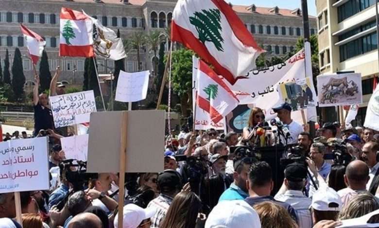 العسكريون المتقاعدون:على الحكومة تصحيح الخلل وإلا؟! 