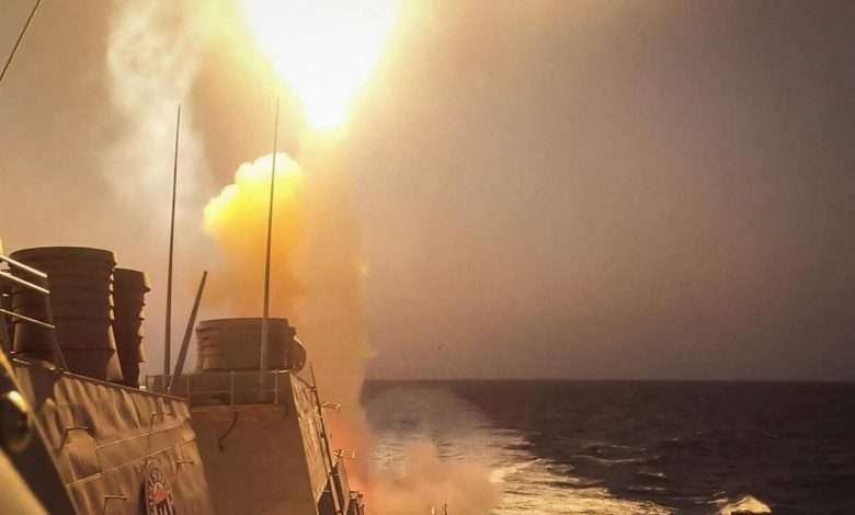 مغادرة زورق صيد مخطوف بلدة صومالية... ماذا يحمل على متنه؟