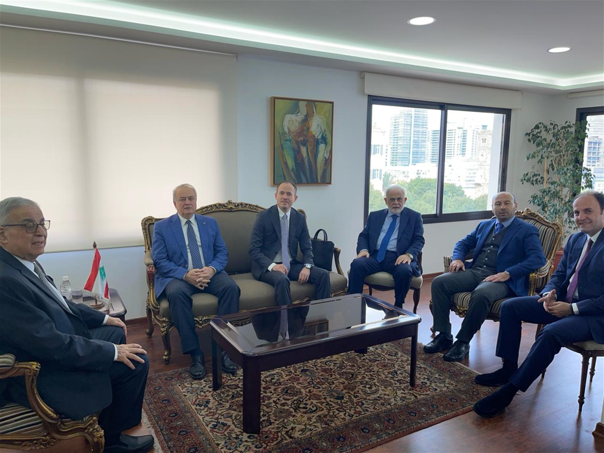 هكذا ردَّ لبنان على مبادرة فرنسا الرئاسية!