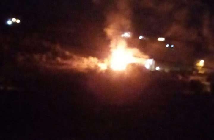 ليل الجنوب ملتهب: غـ. ـارة تطال منزلاً..صـ. ـواريخ لم تنـ. ـفجر وأكثر