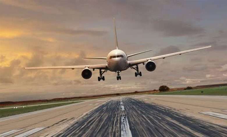 حالة صحية "غامضة" تصيب الركاب في رحلة جوية!