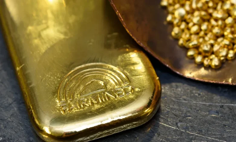 الذهب يحافظ على بريقه... إليكم الأسعار