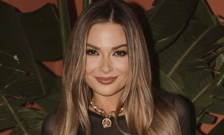 باميلا الكيك تُثير الجدل.. أطلقت توقعاتها عن لبنان والعالم والجمهور شبّهها بليلى عبداللطيف