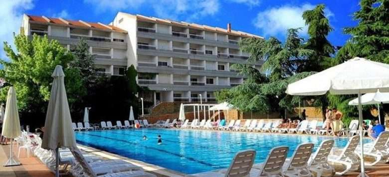 محضر ضبط بحق صاحب مسبح! 