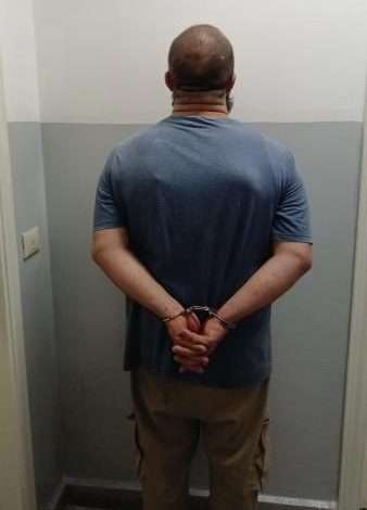 فيديو لا أخلاقي وأكثر... هكذا تحـ. ـرّش بقاصر!