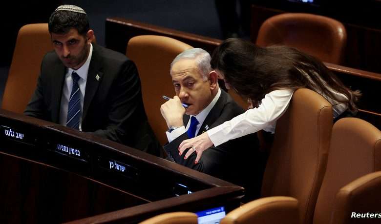 جلسة نارية في الكنيست... نائب يصف نتنياهو بـ "الإرهـ. ـابي"!