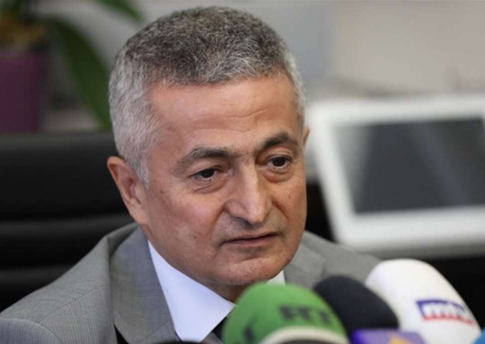 وزير المالية يعلن استقالته... إليكم الحقيقة