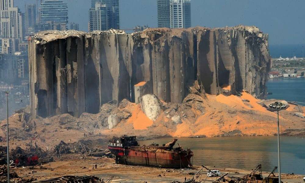 في 4 آب حداد وطني؟