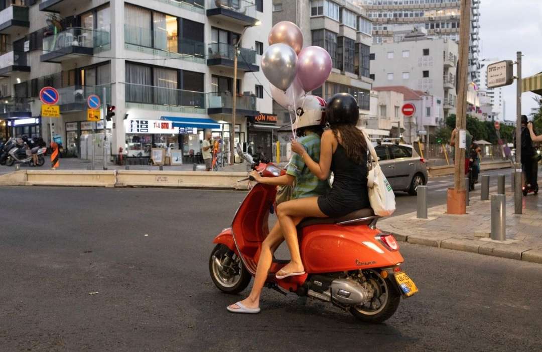 قرار يتعلق بالدبلوماسيين الكنديين في إسـ.ـرائيل