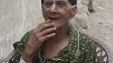 بالفيديو: سيدة مصرية مسنة تعود إلى الحياة قبيل دفنها!