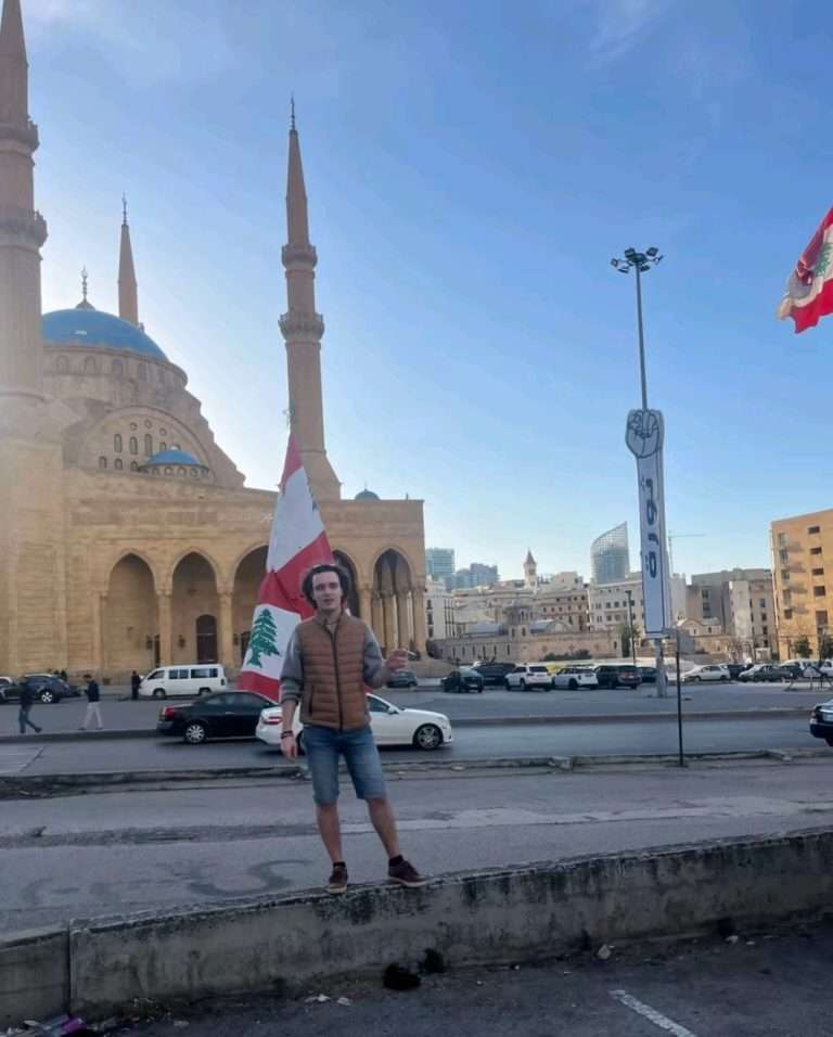ماذا حدث في بيروت؟ صور غامضة تثير ضجةً على وسائل التواصل