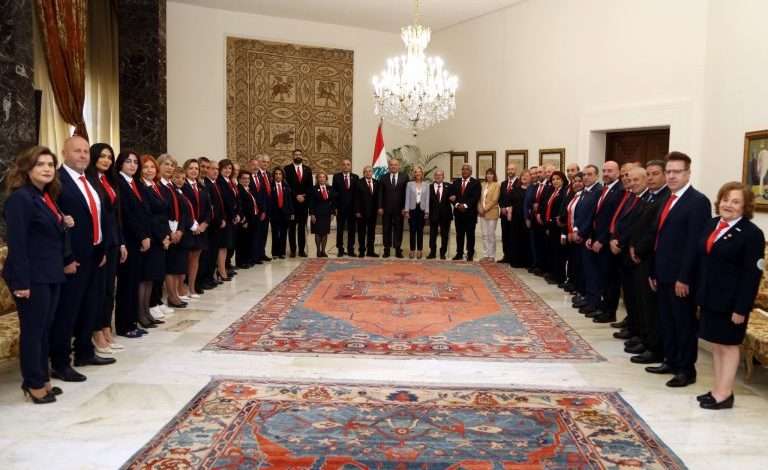 التطوع بلا حدود… والرئيس أول الداعمين بلا تمييز!