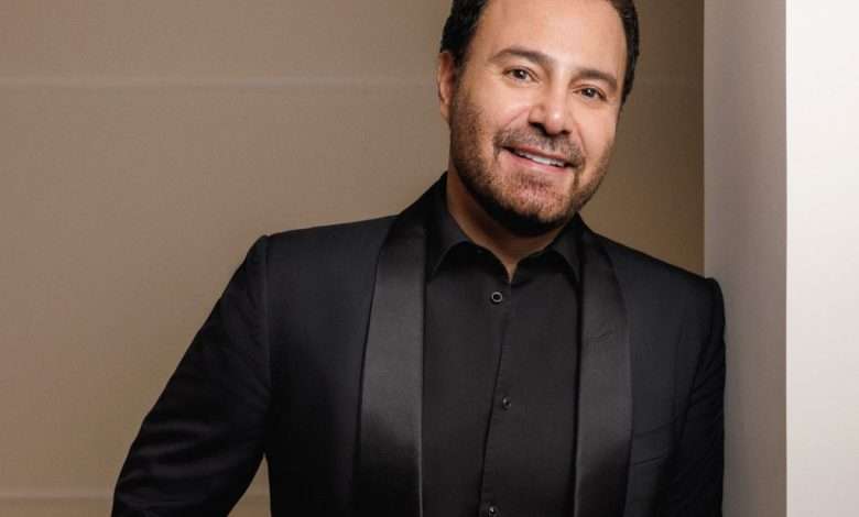 عاصي الحلاني يغني للفراق... رسالة مخفية لطليق ابنته؟