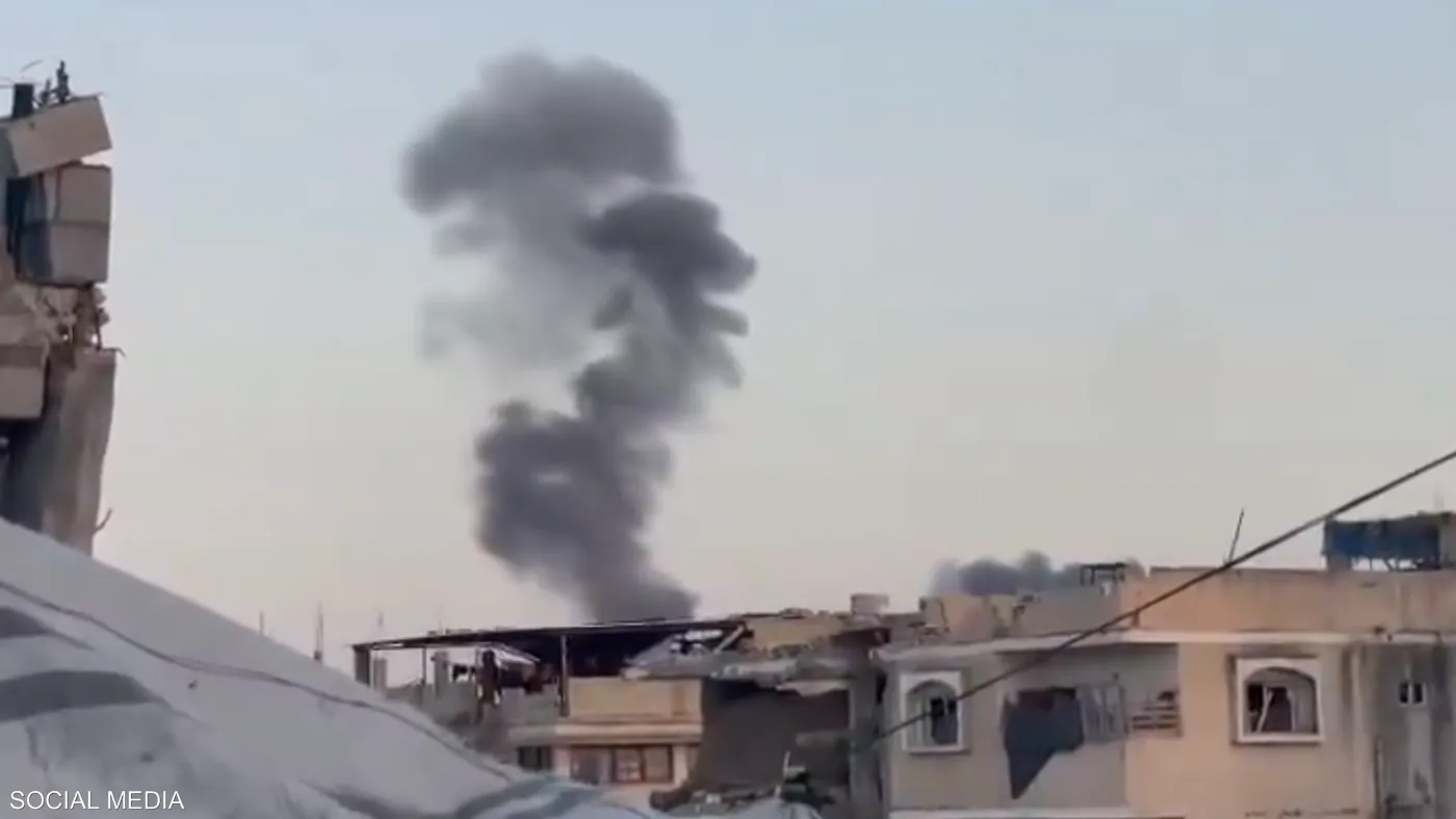 القـ ـصف يطفئ الأمل الطبي...الضـ ـحية مستشفى ومرضى بلا مأوى