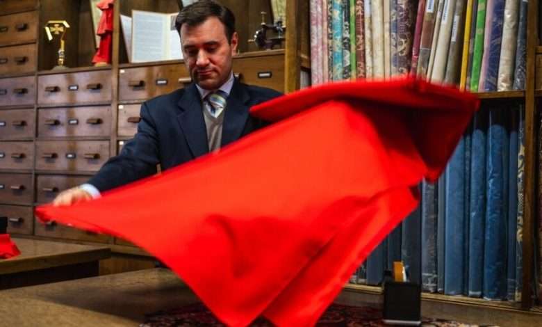 الفاتيكان يكسر تقليدًا عمره قرون... خطوة نحو البساطة أم نهاية لتقليد تاريخي؟