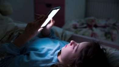 اكتئاب المراهقين ليس صدفة... كم دقيقة يوميًا تكفي ليصبح طفلك ضحية للاكتئاب؟