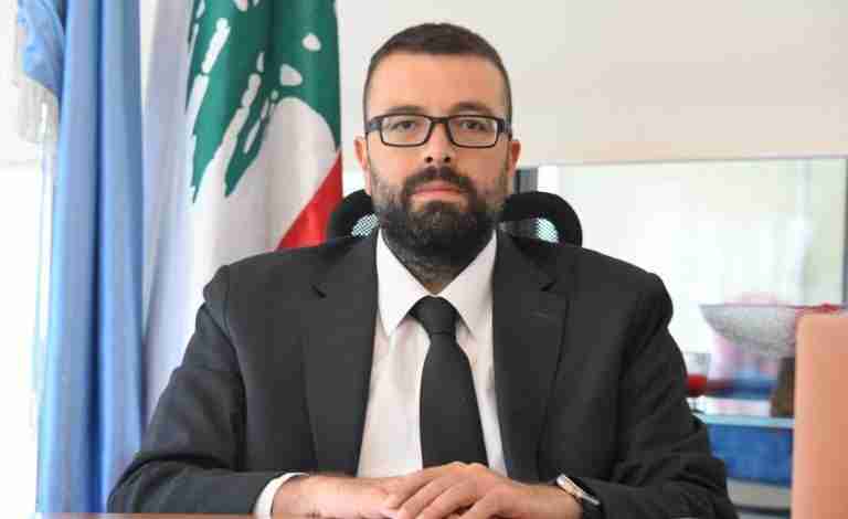 محمود الجمل يكسر الحواجز في بيروت… فرحة المستقبل أم رسالة للخصوم؟
