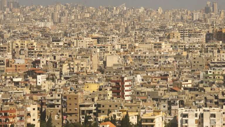 مشـ ـنقة شارع الشورى تهز لبنان… من وراءها وما الهدف؟