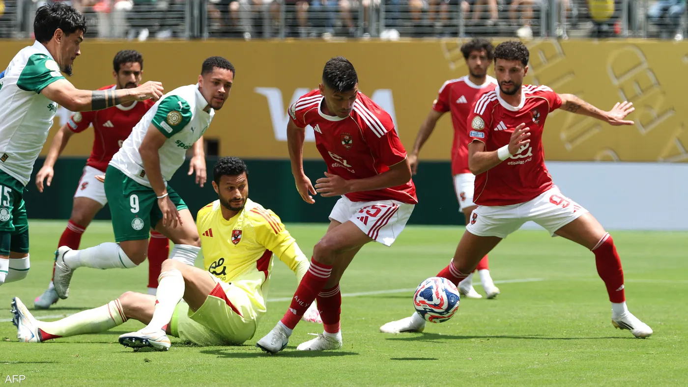 قلوب المصريين معلّقة بفجر الثلاثاء... والأهلي يصارع الأقدار!