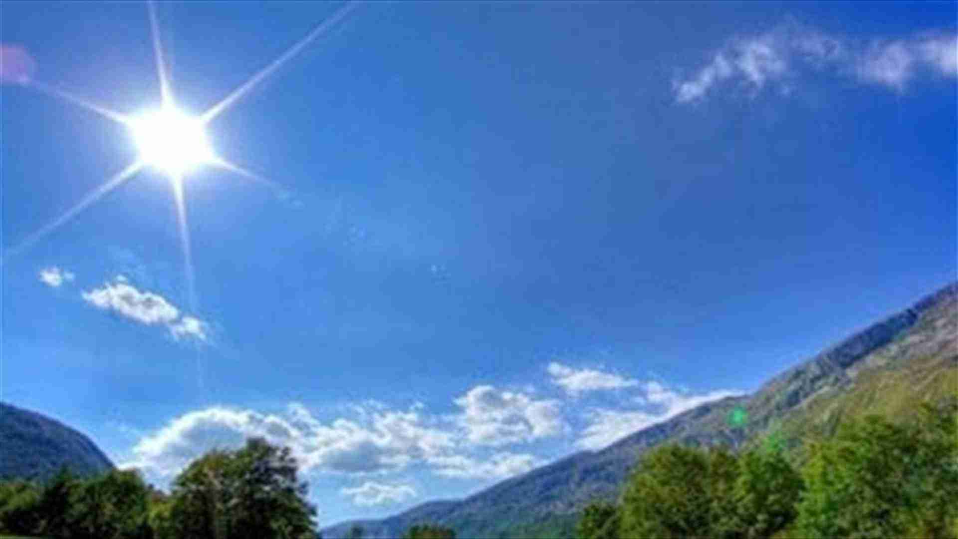 لبنان يستيقظ على نسمة منعشة... إليكم تفاصيل النشرة الجوية