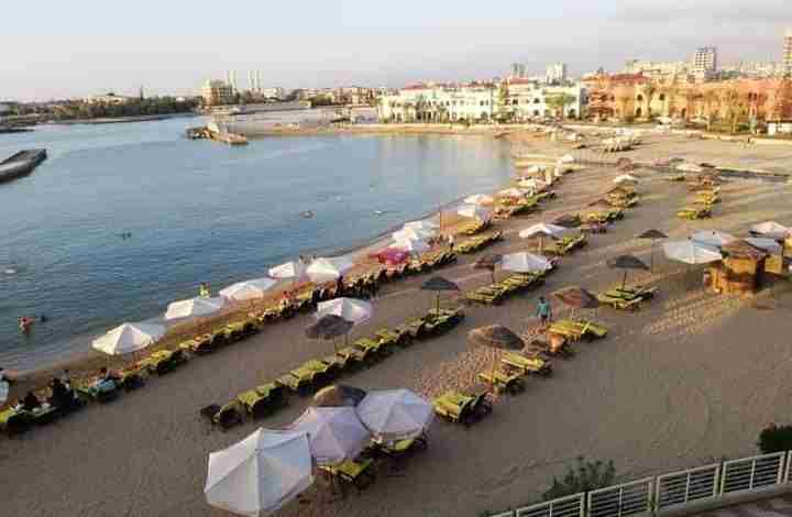 السباحة ممنوعة إلا بشروطه... حادثة تثير الجدل في هذه المنطقة