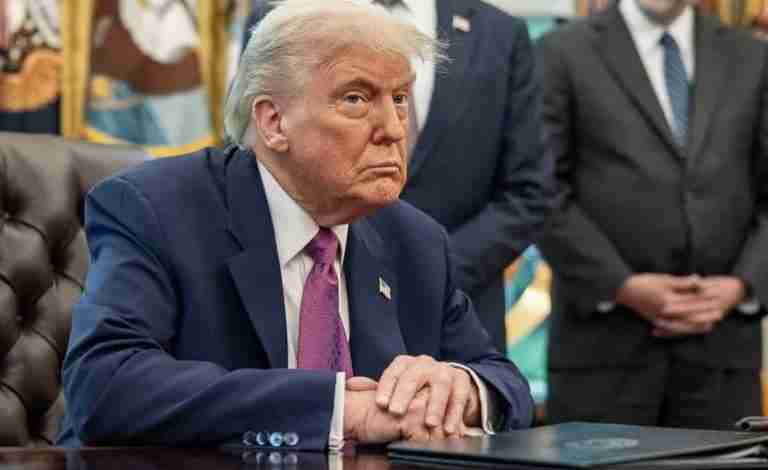 ترامب يُمهل إيـ ـران: إمّا سلام... أو زلزال عسكري بلا رحمة