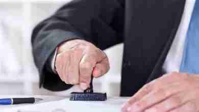 كاتبة عدل خلف القضبان: التزوير يطرق أبواب العدالة